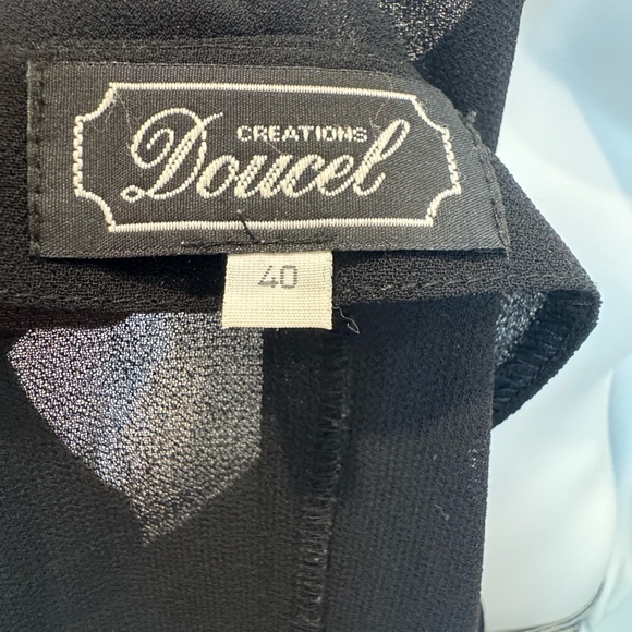 Chic Black Ruffle Blouse - Picture 4 of 5